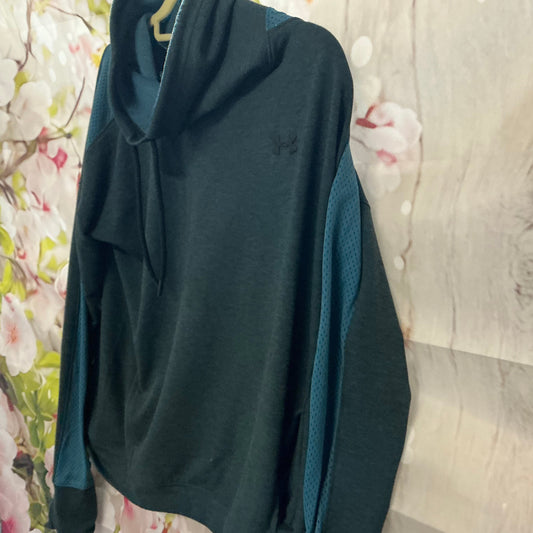 Woman’s featherweight funnel neck sweatshirt size large new with tags