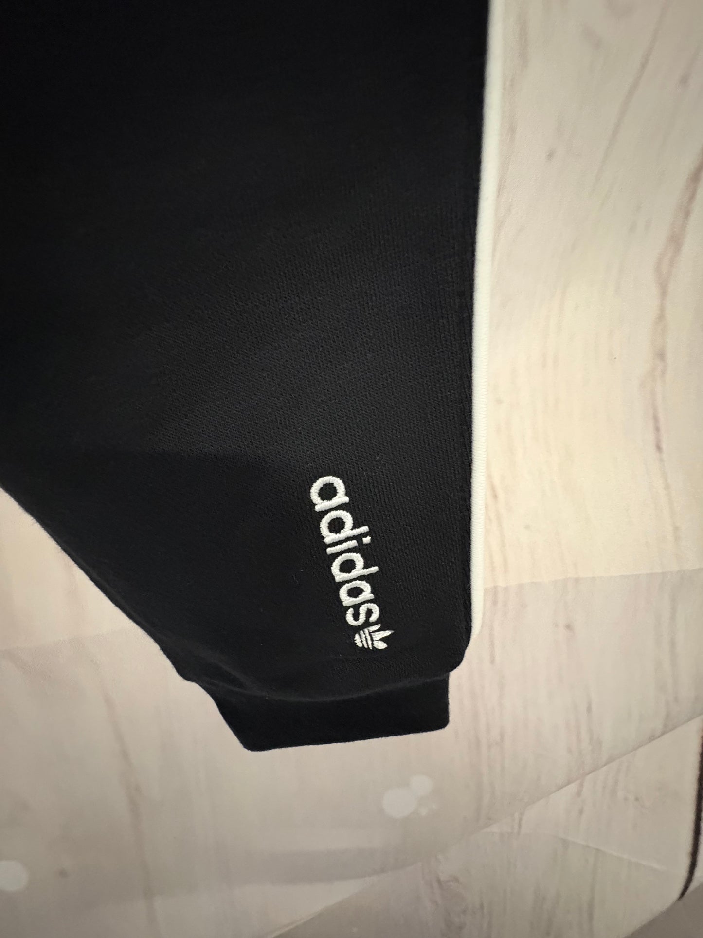 Infants adidas tracksuit 3/4 years 0042