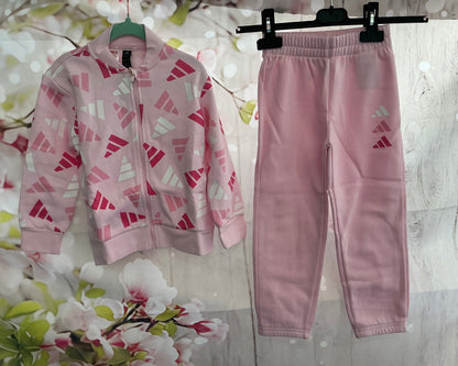 Girls adidas tracksuit age 3/4years of age new with tags