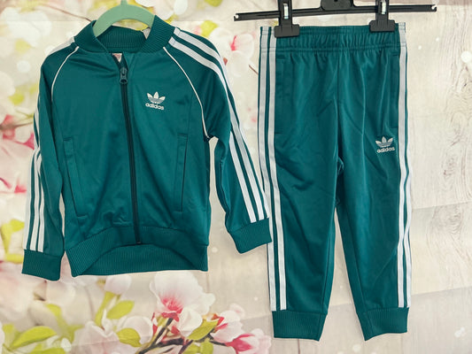 Boys adidas tracksuit age 3/4 years new with tags 0330