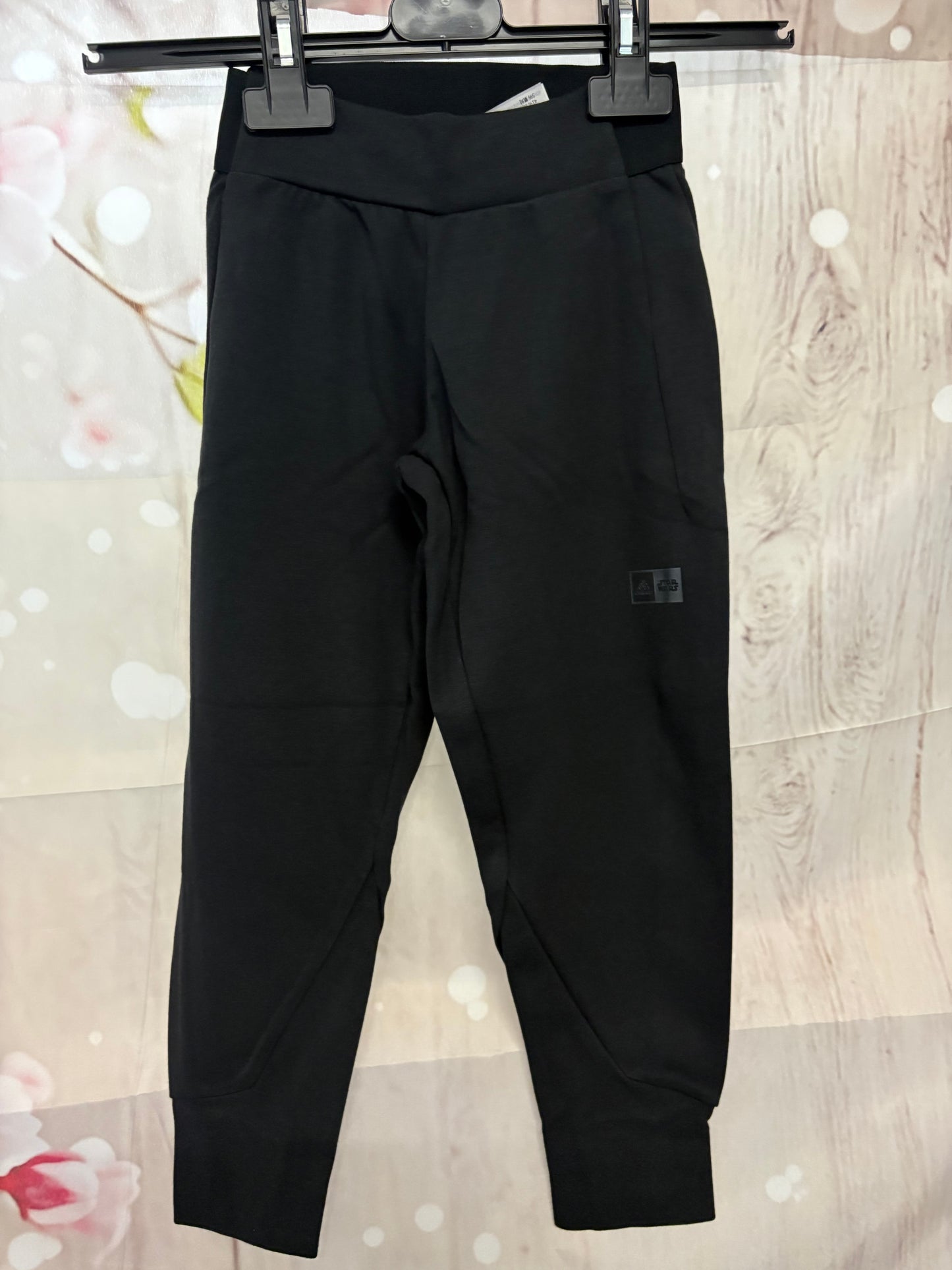 Boys Star Wars Tracksuit age 4\5 years 0041