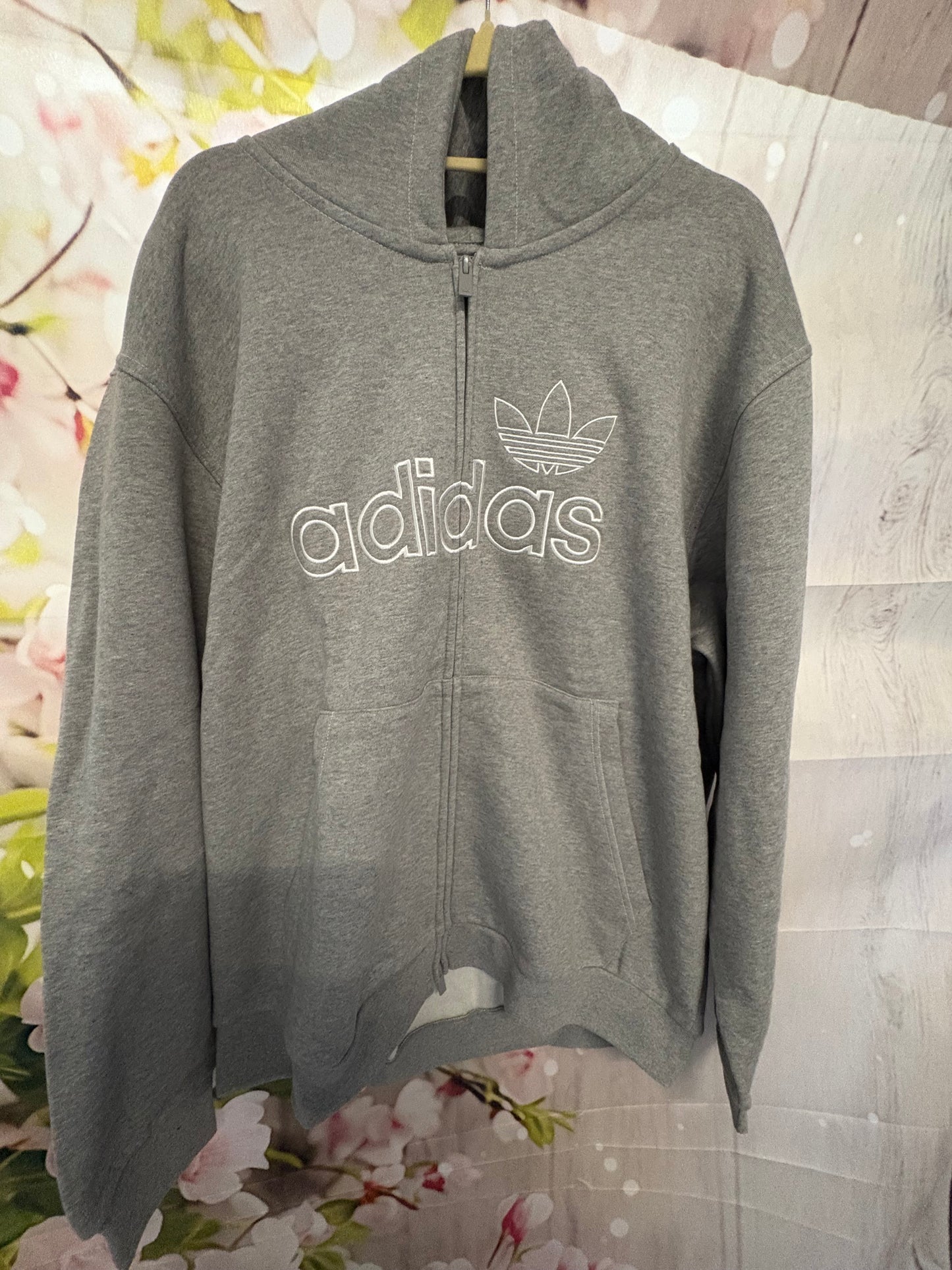Adults adidas Grey script hoodie size XL 0045