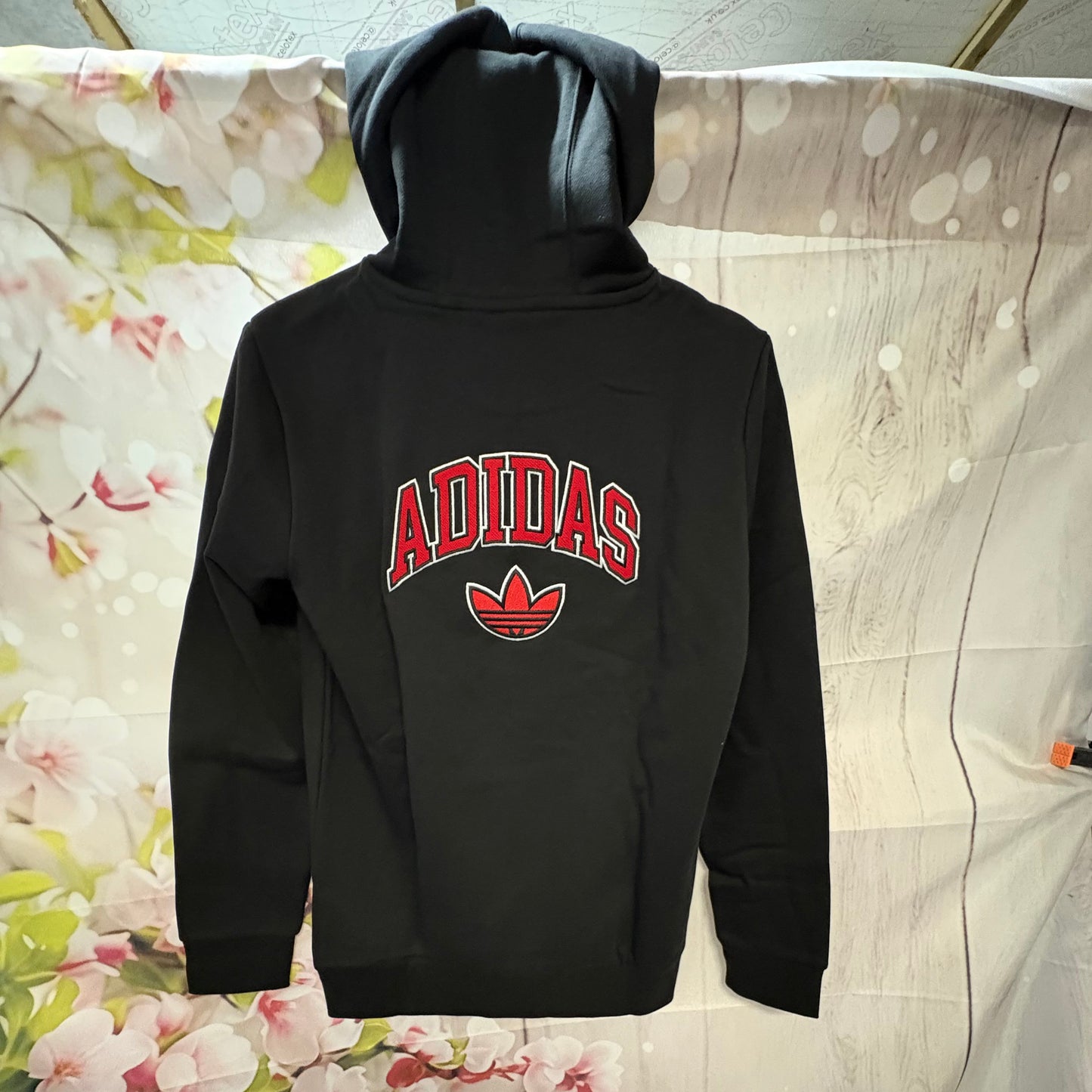 Junior adidas collegiate hoodie Black age 13/14 years 0046