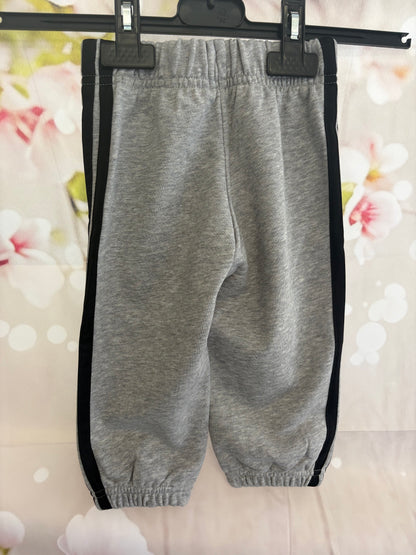 Infants adidas tracksuit set age 9/12 months 0374