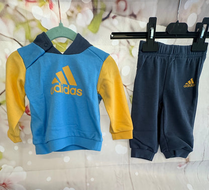 Infants adidas tracksuit set with hood age 3/6 months 0375